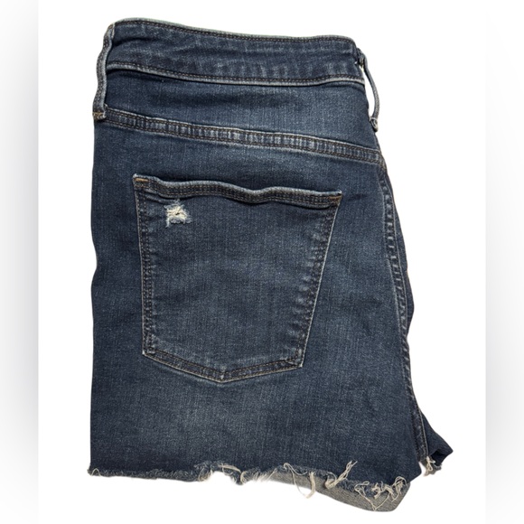 Universal Thread high rise midi jean shorts - Picture 2 of 3